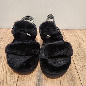 Koolaburra By UGG Women's Black Fuzz-oh Backstrap Sandal - 9